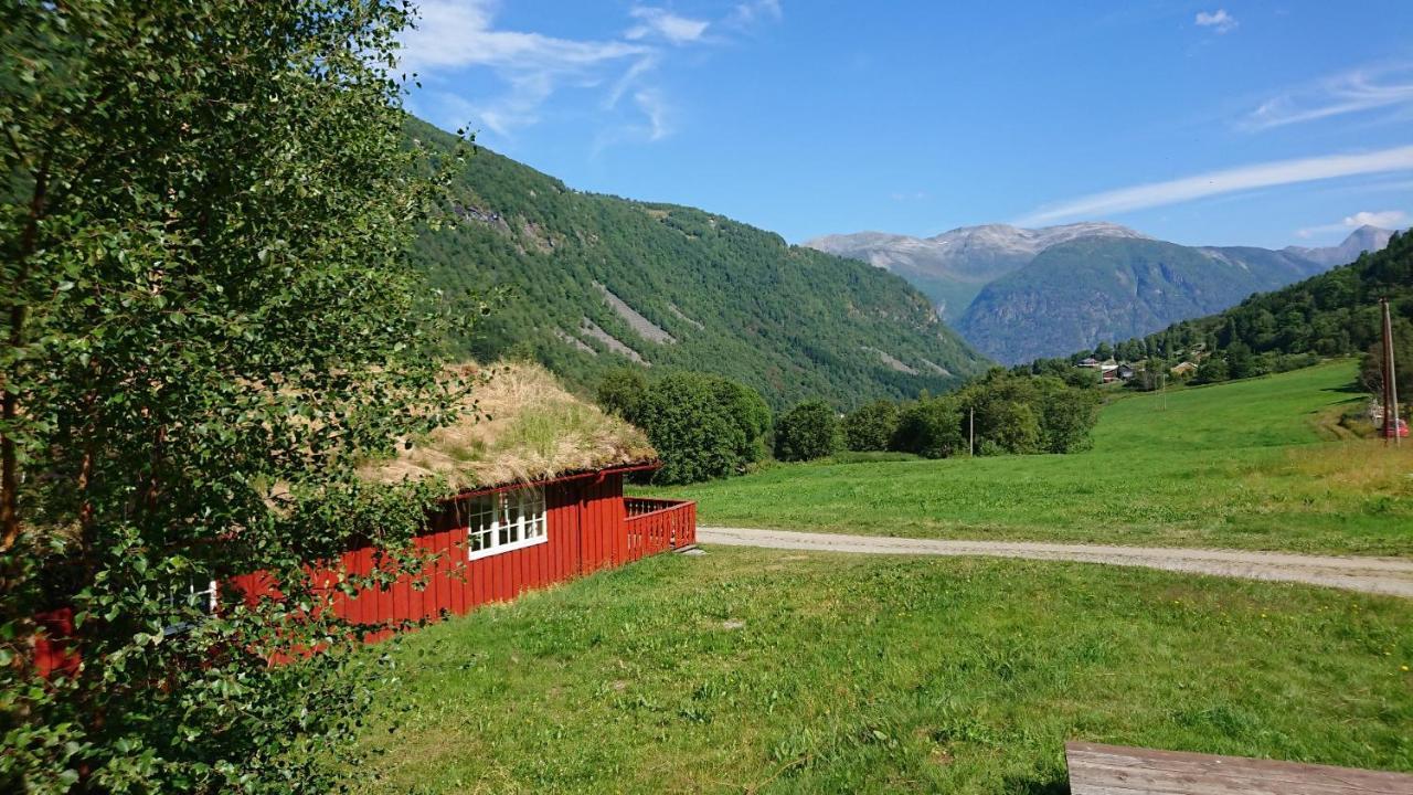 Eidsdal Camping Og Feriehus Exterior foto